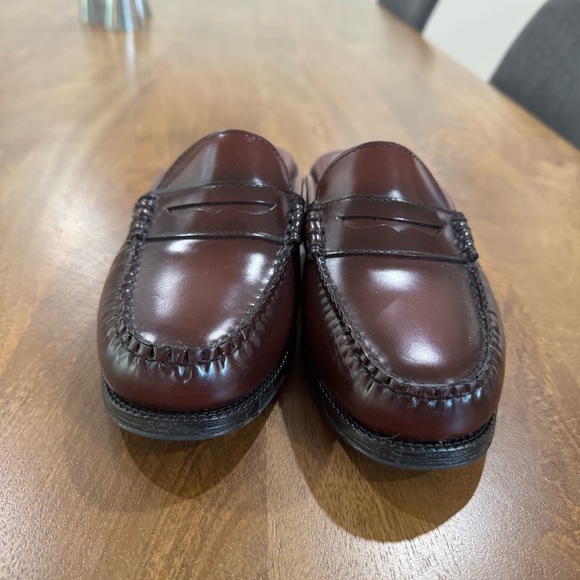 G.H. Bass & Co. Wynn Burgundy Loafers - Picture 7 of 10